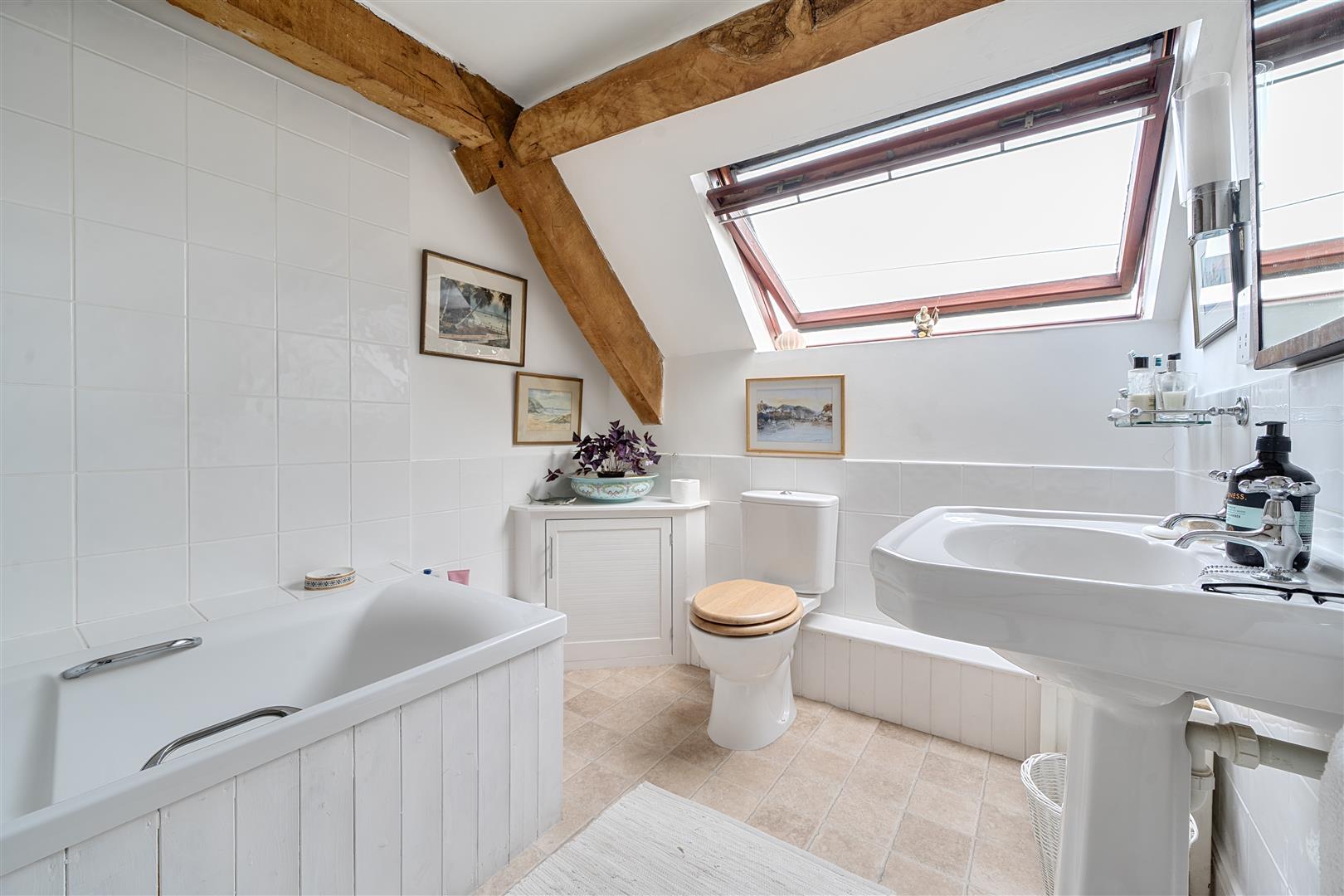 Property Image 77fc92fd-f844-4045-9eb3-402ad4728344
