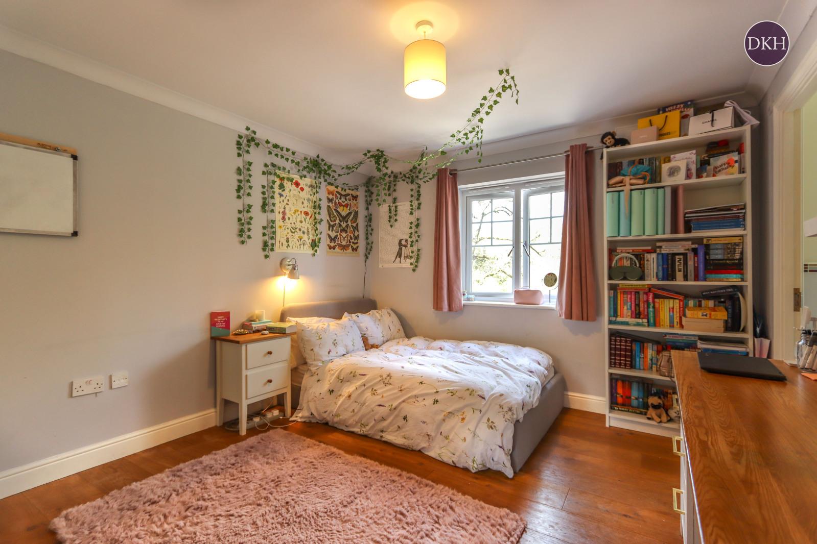 Property Image 77fe8cc6-9924-4e30-905d-9c3858660f94