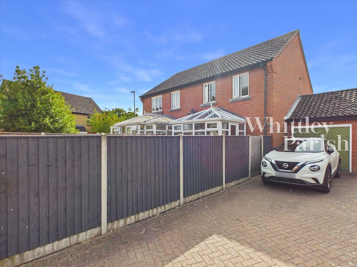 Property Image 77ffb0c9-f938-43dd-b284-f78d2e2ae58d