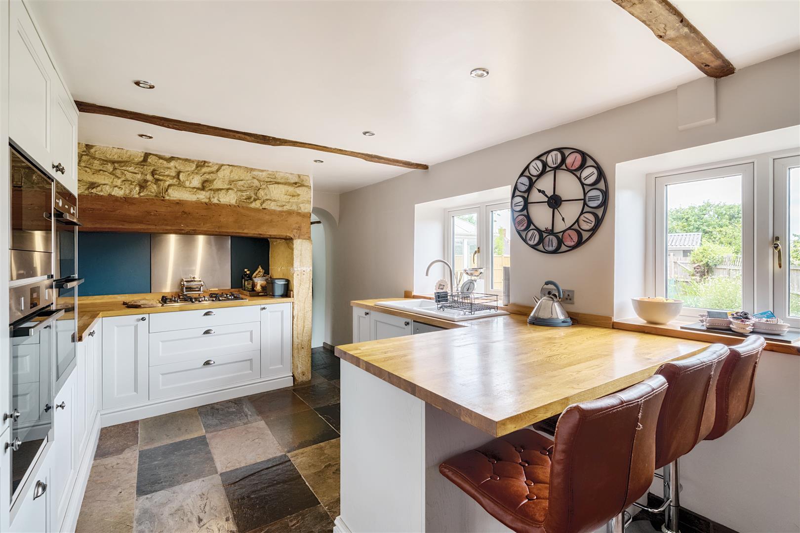 Property Image 7804b3d4-6885-4165-9b2b-f751f313ccfa