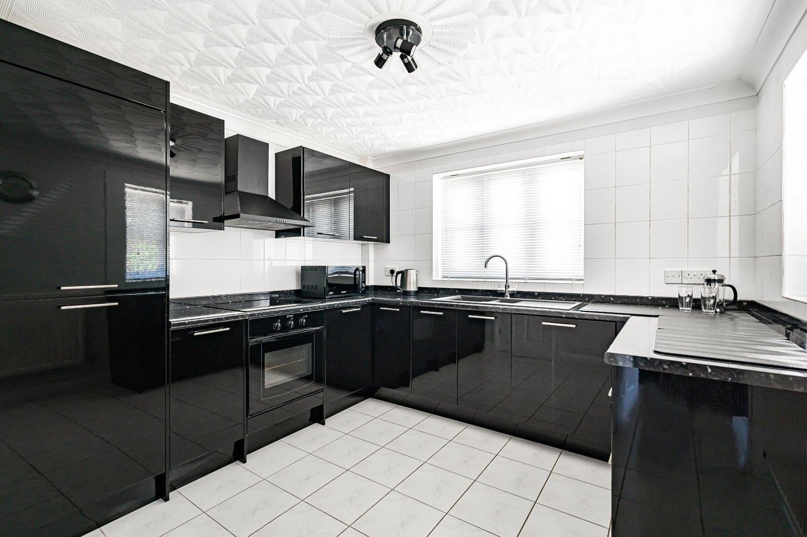Property Image 7811d37b-c368-419a-8041-ab1ff12a42c5