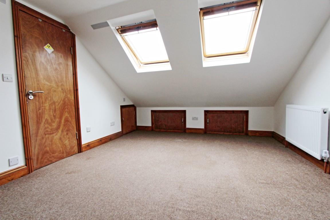 Property Image 781672b3-503b-42cd-a198-2f54392eb47e