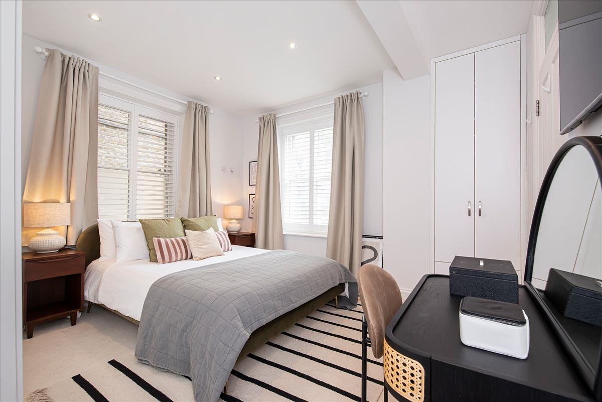 Property Image 781d5b35-3b7d-4ace-a1cb-53f35b4e56e2