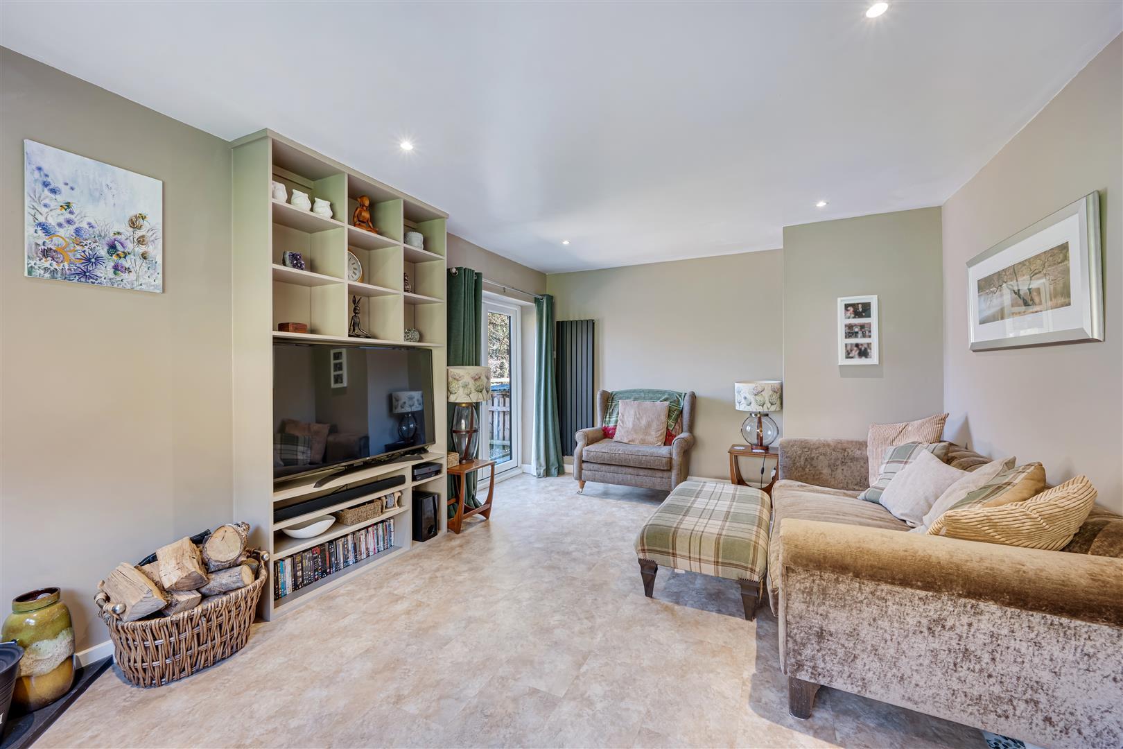 Property Image 781fe490-d43f-4f20-95ce-367a7f7231b3