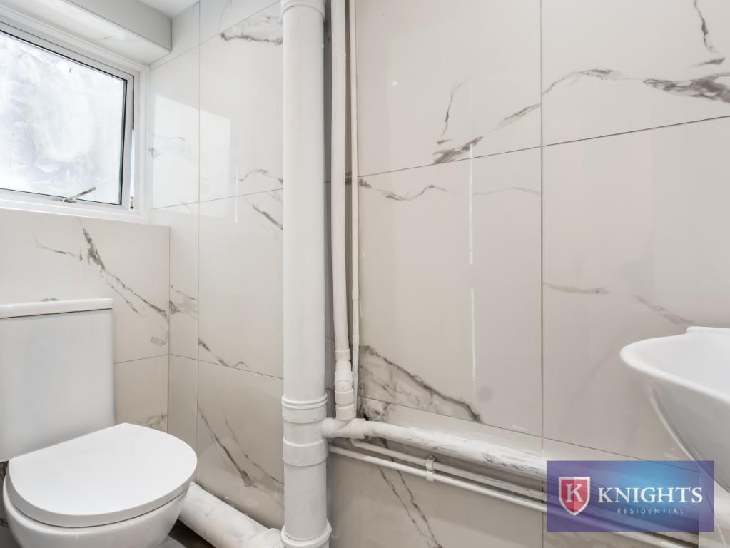 Property Image 782b5403-b0f7-4f1b-8ebd-0004737973d6