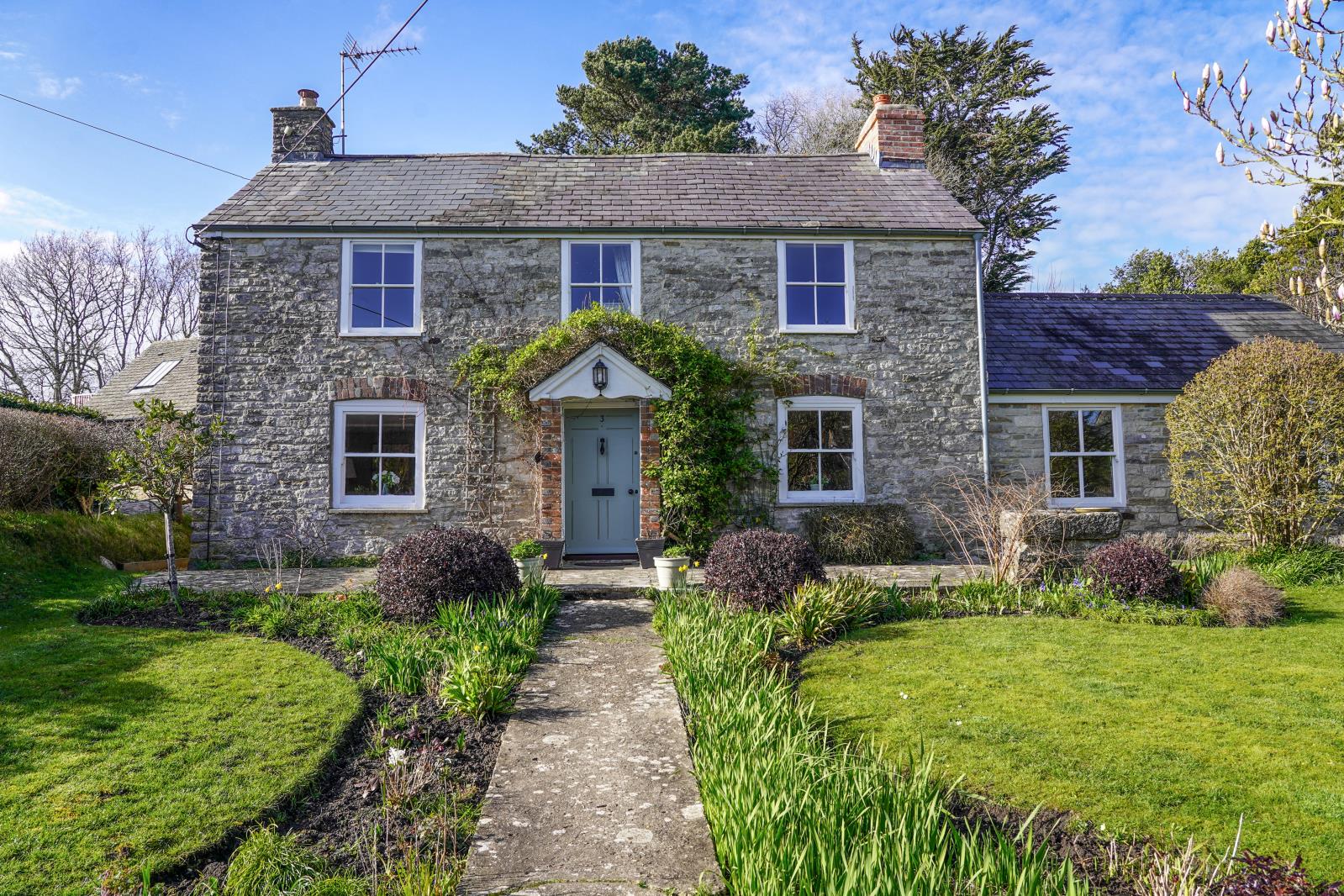 Property Image 782bc6c0-cf6e-44e0-8893-e1070daf5d32