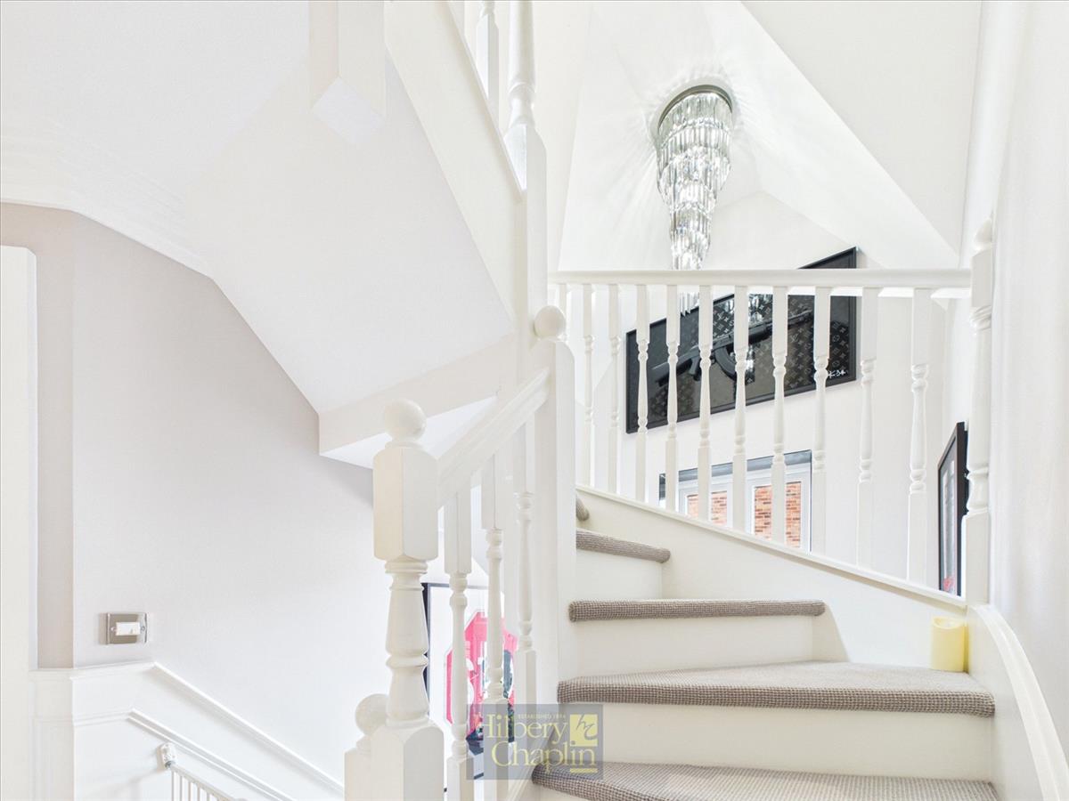 Property Image 7835ee93-d6a3-442d-971a-2bef34ff93a9