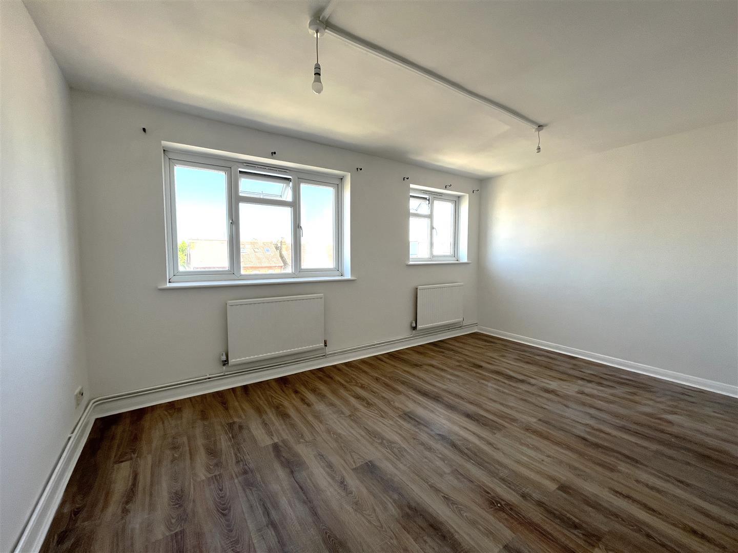Property Image 78374109-d071-42d7-8f85-7df544f81901