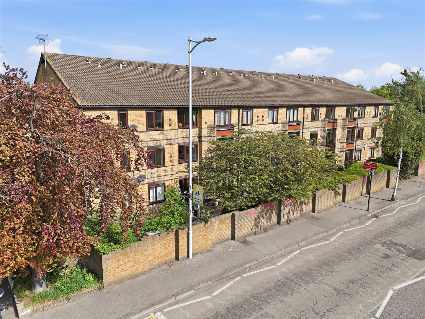 Property Image 783a68d8-9ff0-4323-b736-b9e25eaa6111