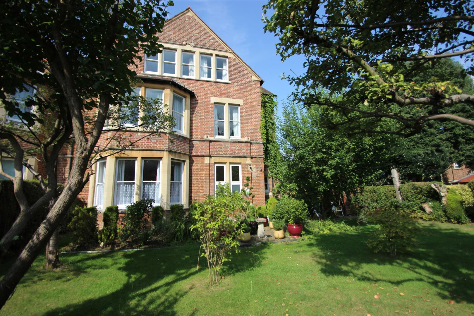 Property Image 783fa159-66a2-4e70-b10c-52f717e9504b