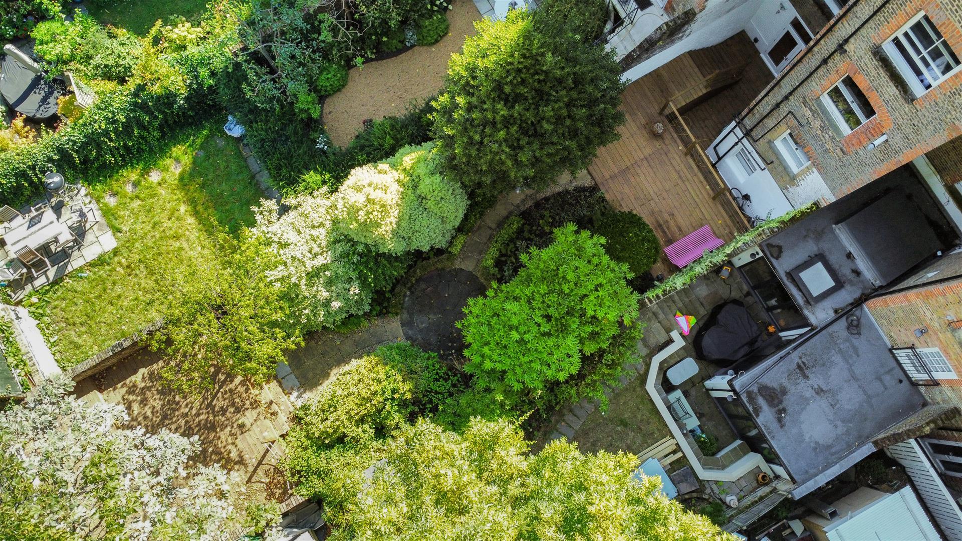 Property Image 7853c3f4-3f66-471f-b50f-6bc9353cc8e2