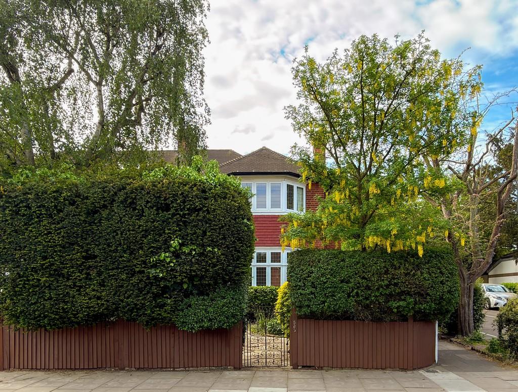 Property Image 785f363a-2697-4056-bee0-dddb63efca99