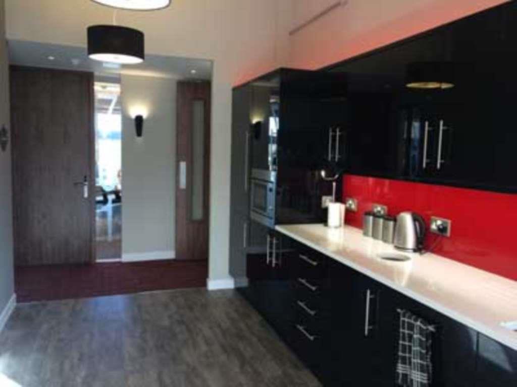 Property Image 787d52ac-c52b-46d9-b5c4-77ab96c607c5