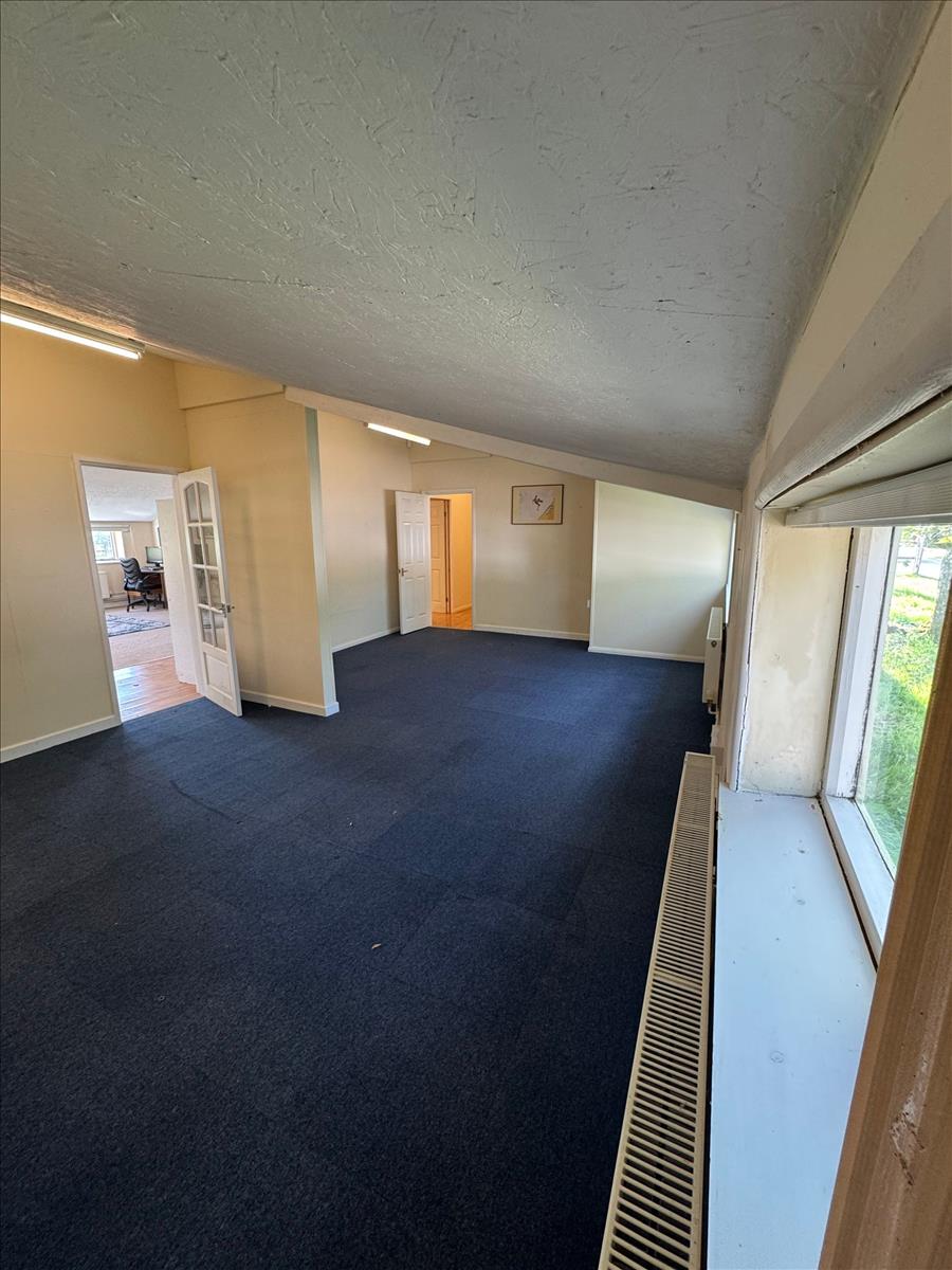 Property Image 789789a3-424b-4cf6-9492-6fd011dc7f6f