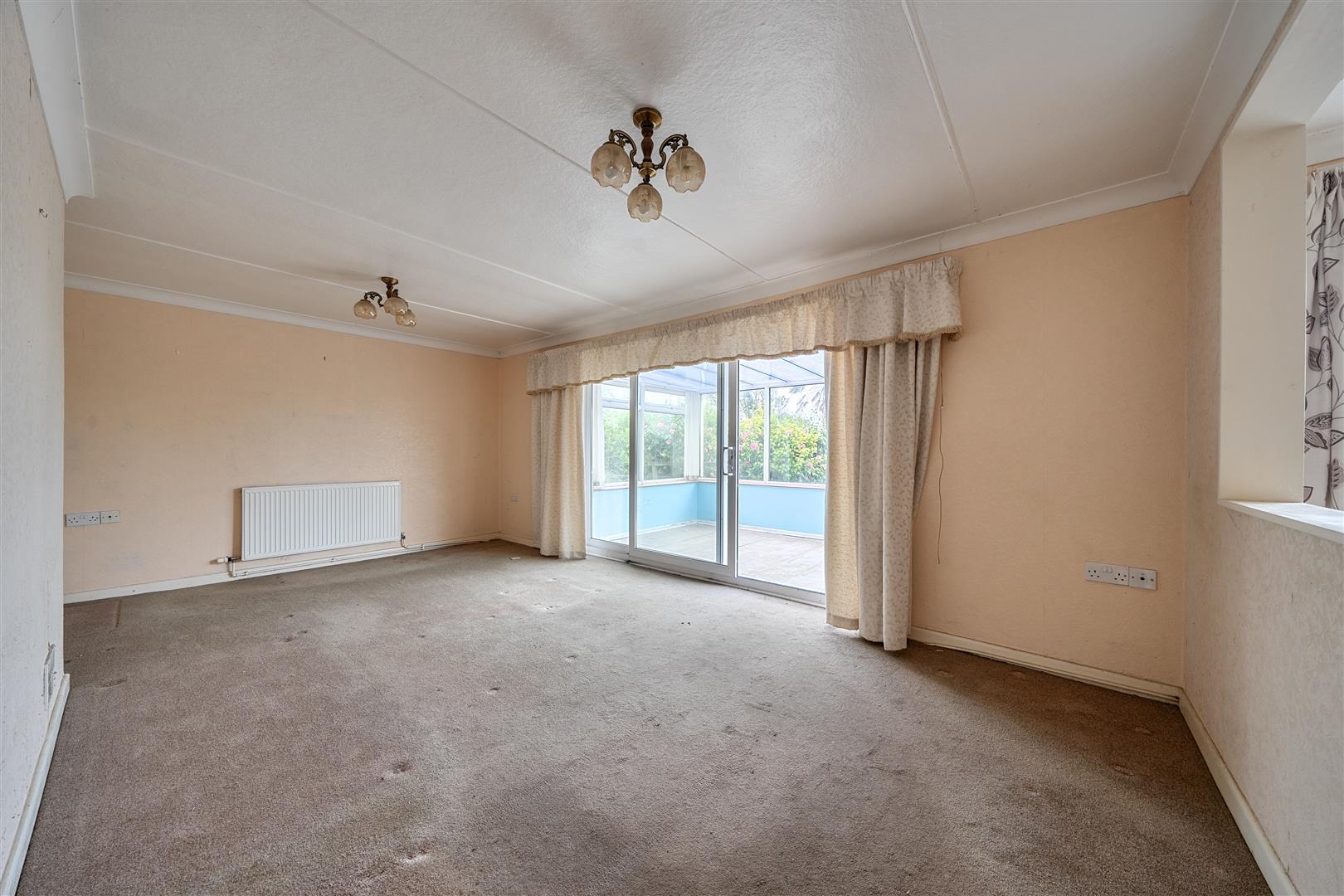 Property Image 78ae9e8f-63b5-4383-b15e-1a1a5b2e2e3b
