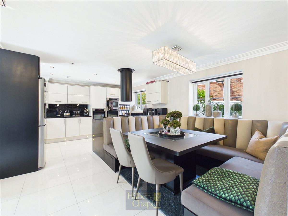 Property Image 78bffc5f-bf35-4953-8f9e-a5f83affd543