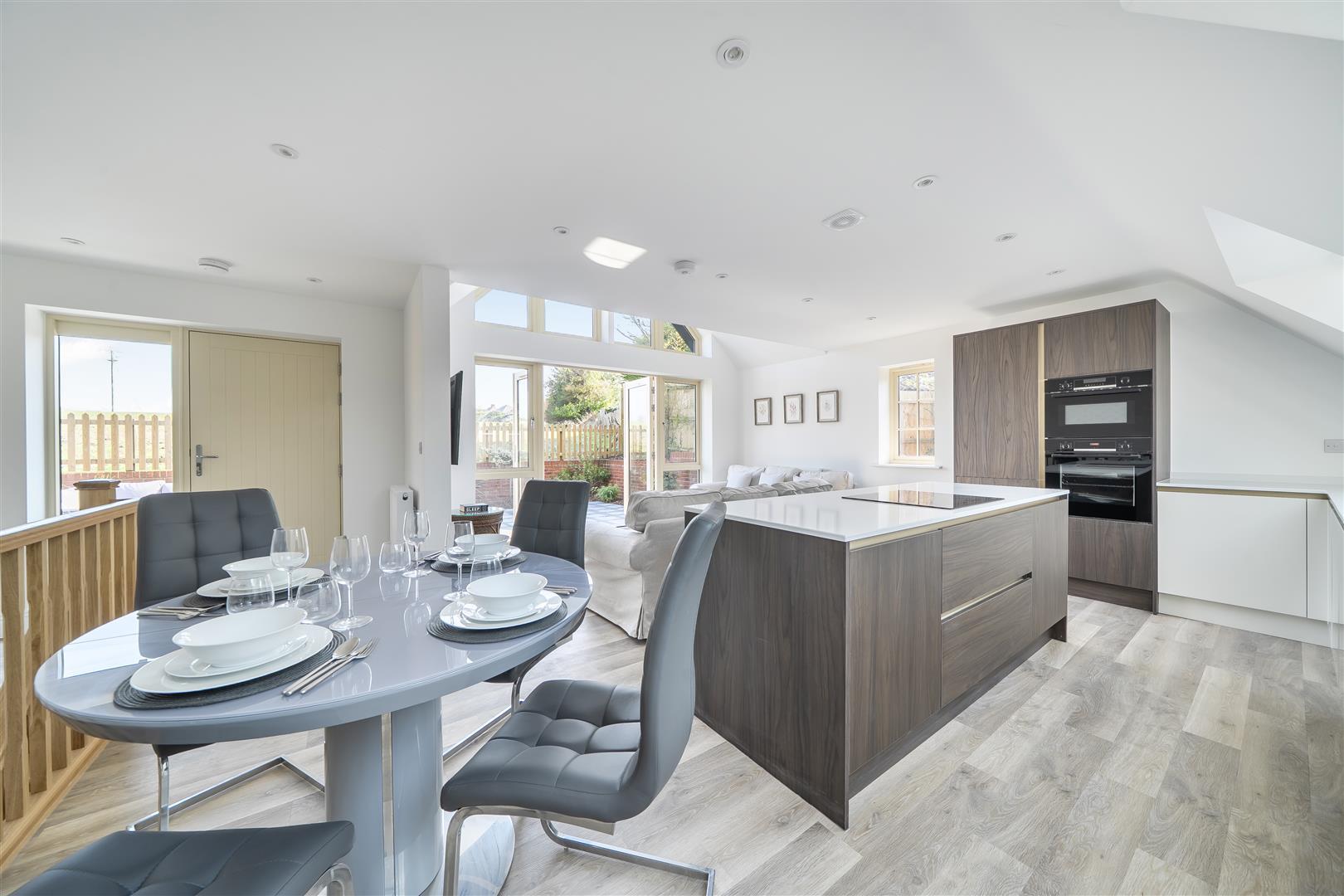 Property Image 78c1e65a-fa33-4944-81bb-e8da3a14d4bb