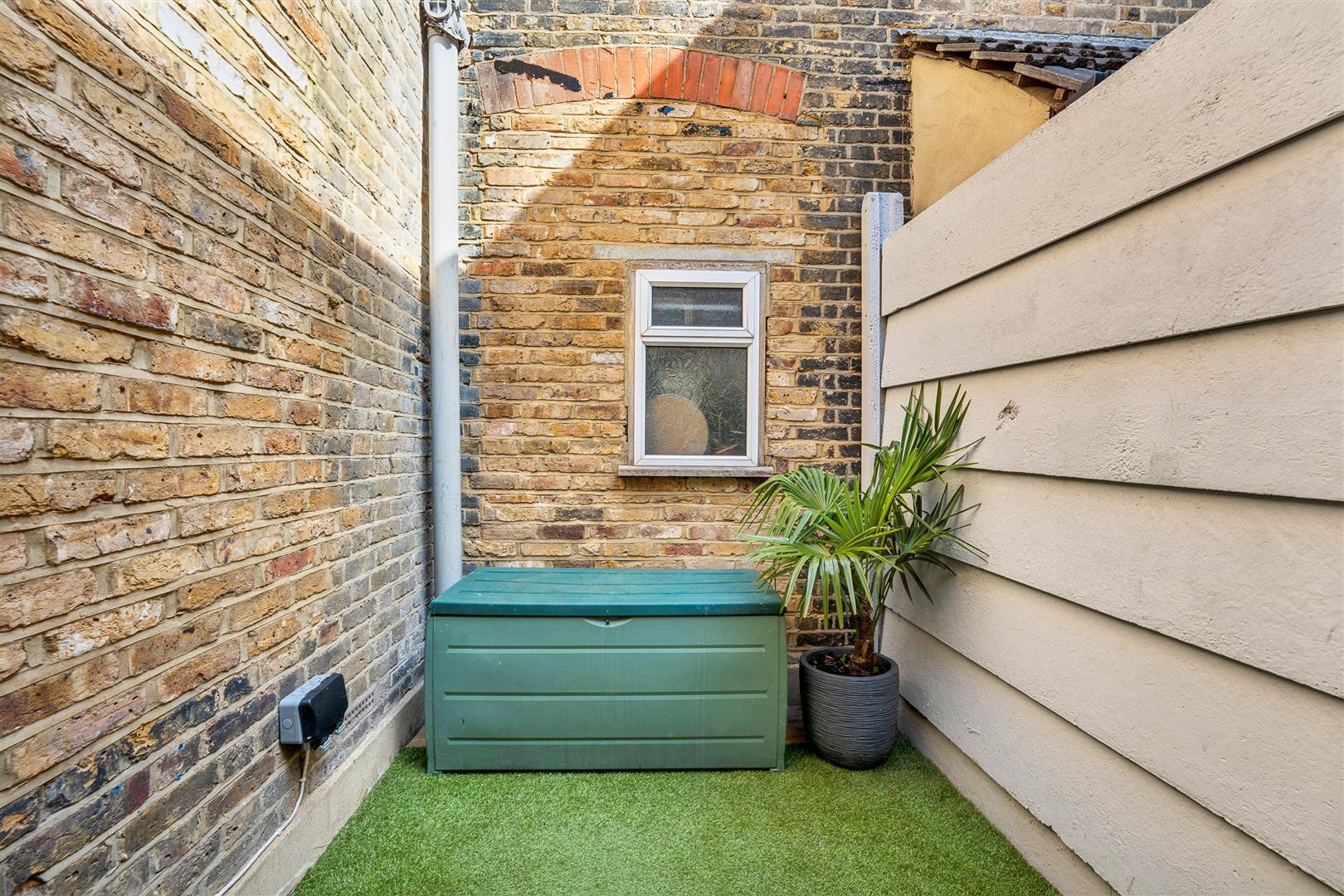 Property Image 78cd3b7c-b64f-4ed6-b1ca-21222487c362
