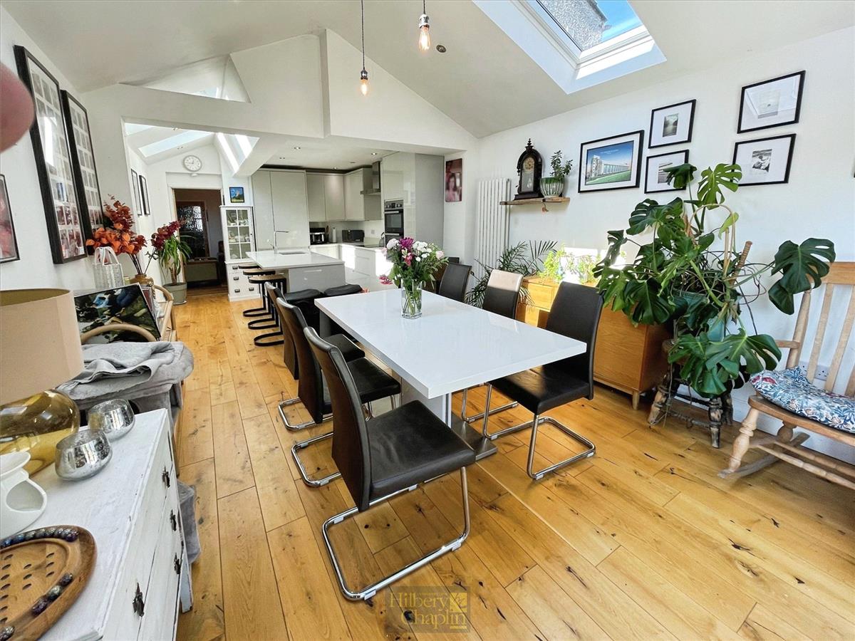 Property Image 78dc0882-5294-4aae-b2ff-08b7f72e3e4b