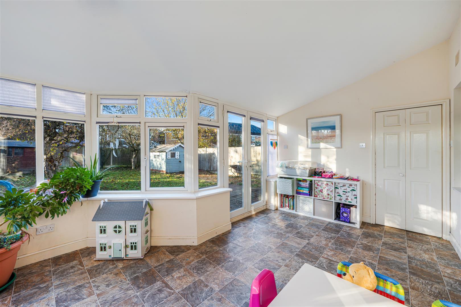 Property Image 78f541c8-86ab-4c5c-9915-704bfd735f07