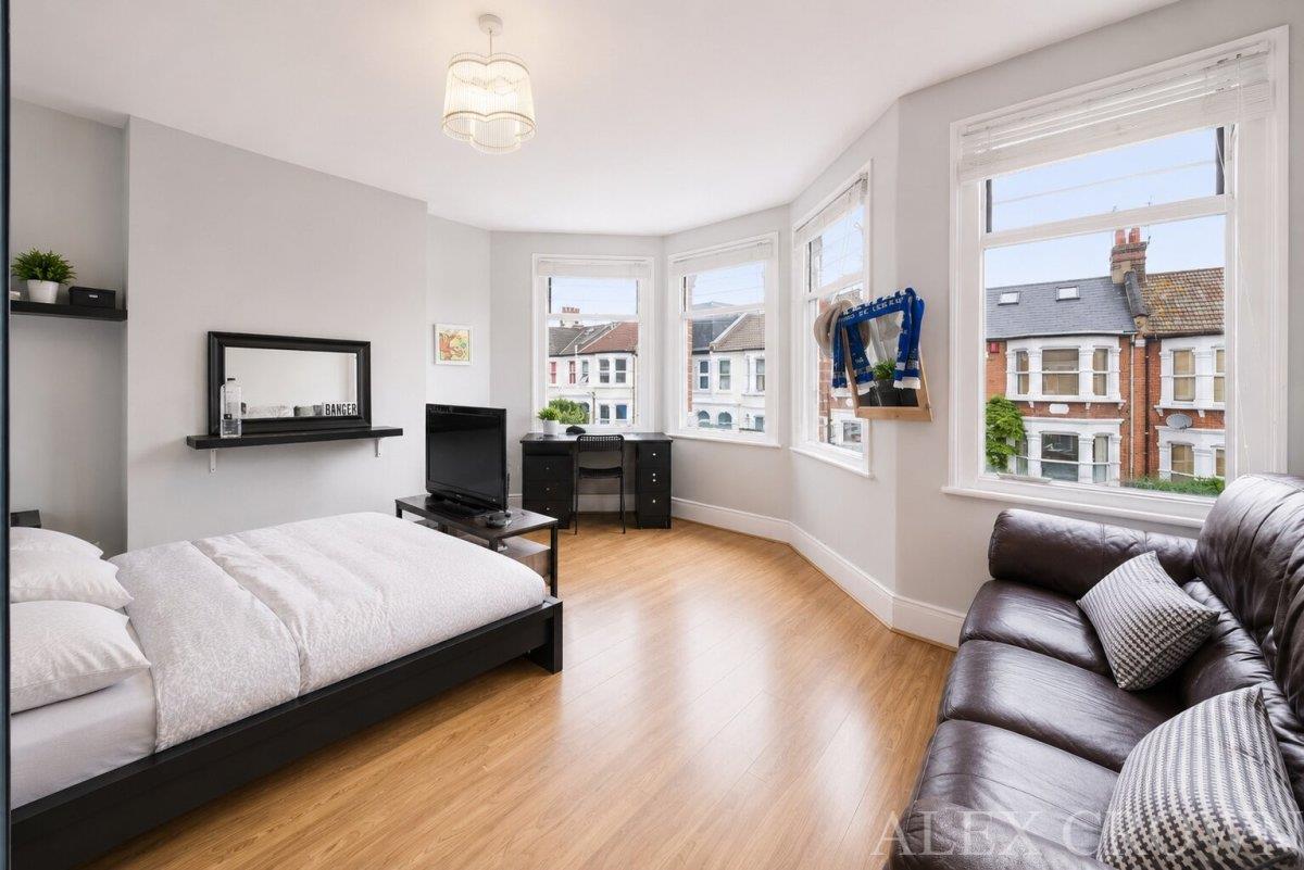 Property Image 790b4133-91b3-459e-a256-bf28e8dd1b75