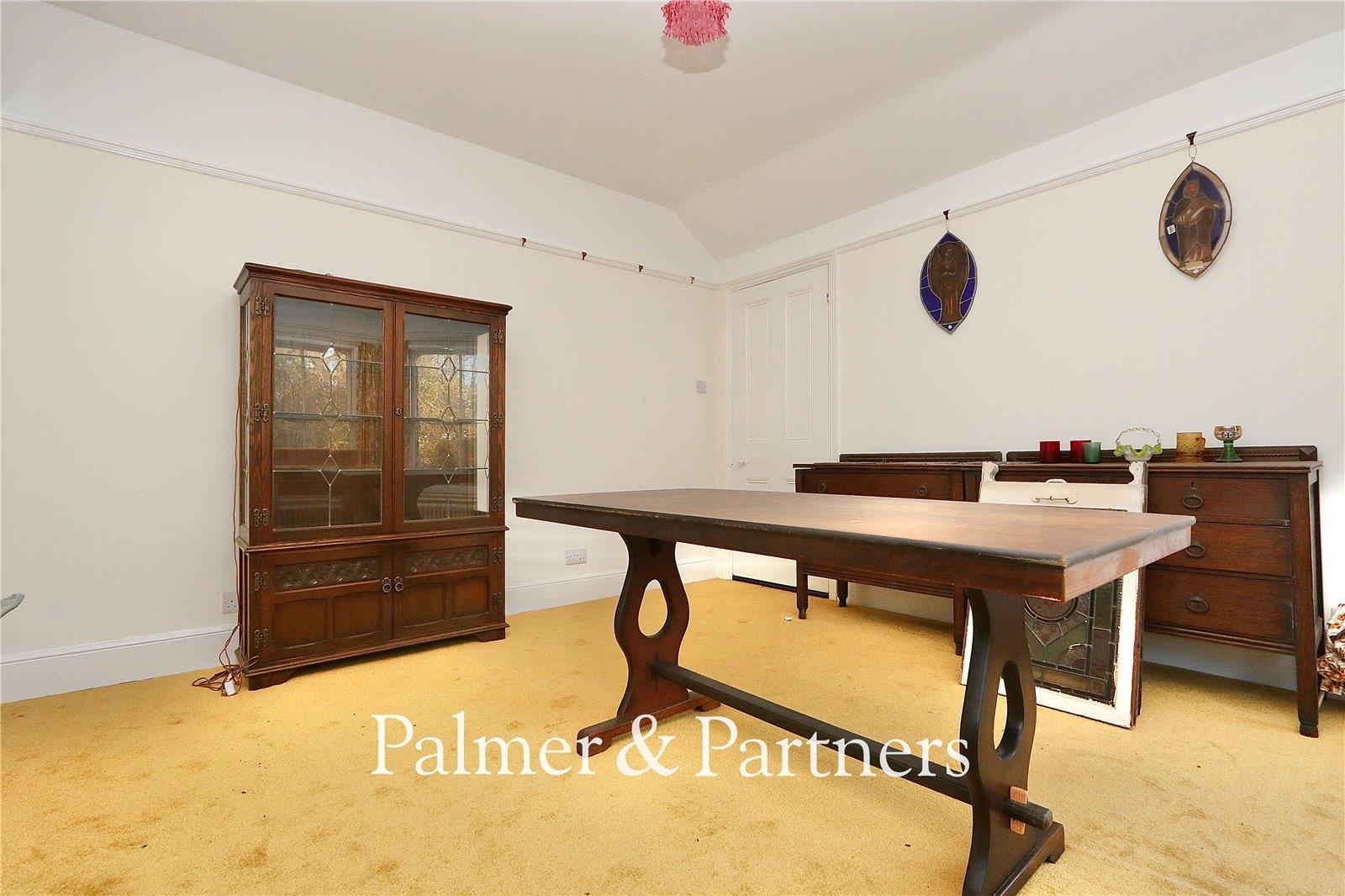 Property Image 790f08a6-c781-4f80-a9c4-aa995a2f8d60