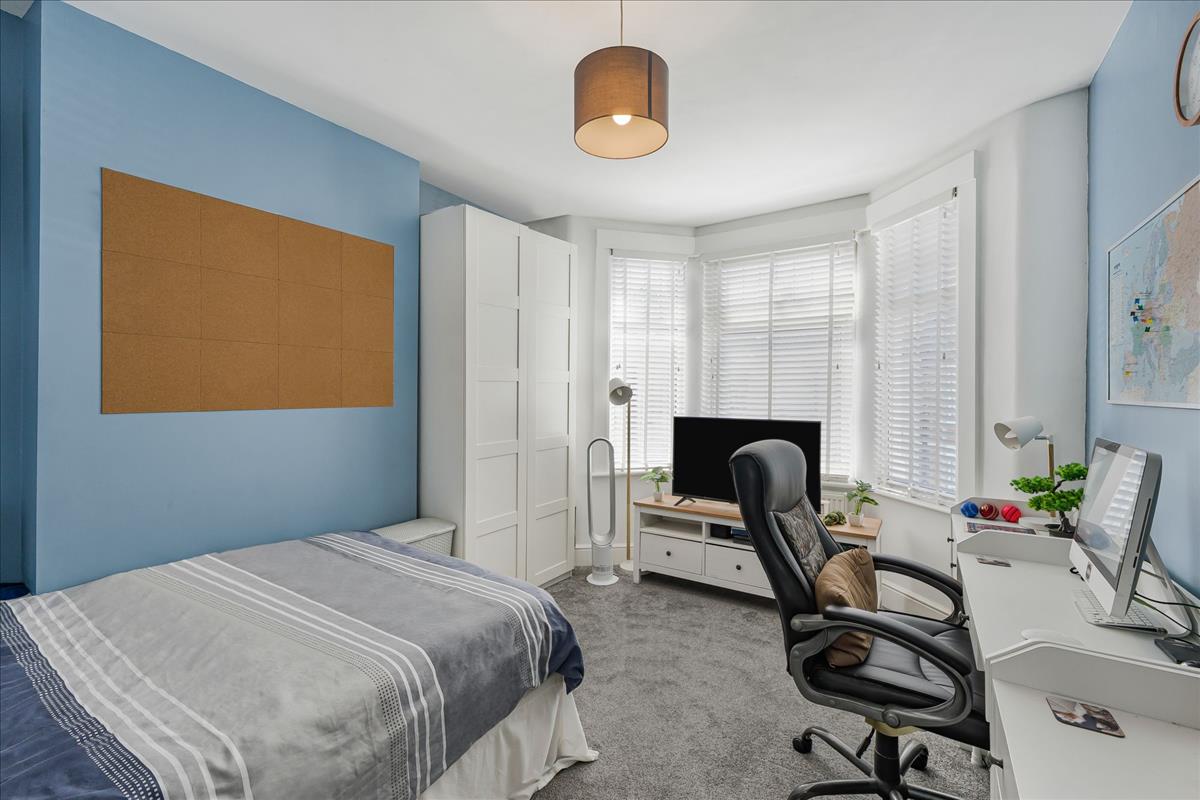 Property Image 7914ea2b-f916-46bd-90c3-a18c4392cf07