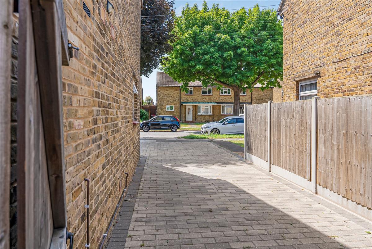 Property Image 791715ab-4ca2-4f89-8837-8a8508b51076