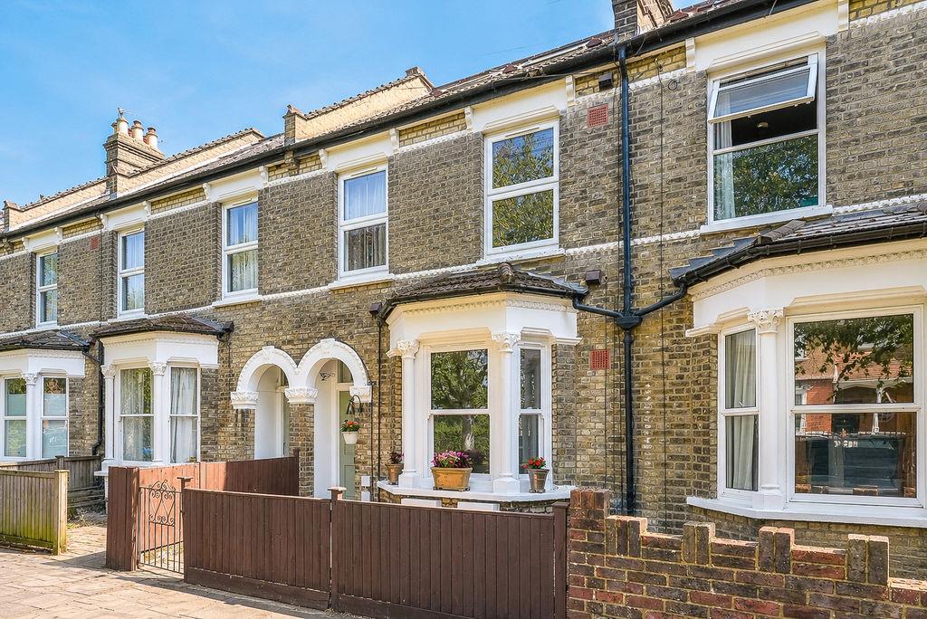 Property Image 79182c4c-ffab-46ae-8325-c346b5451bfb