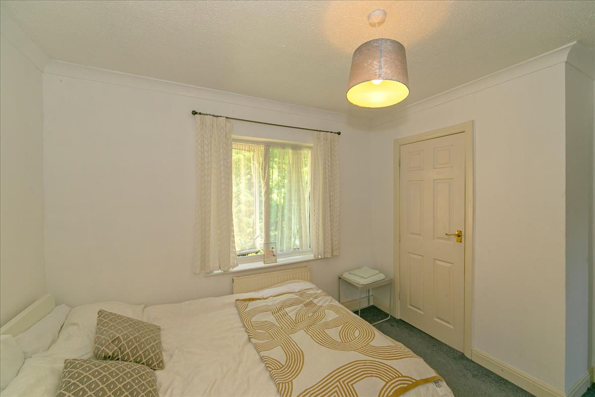 Property Image 7918e030-a599-4761-9d68-678c9c7afa14