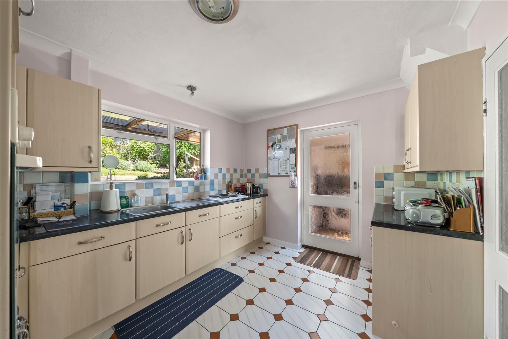 Property Image 791c96aa-a81a-4890-b764-e289d431852b
