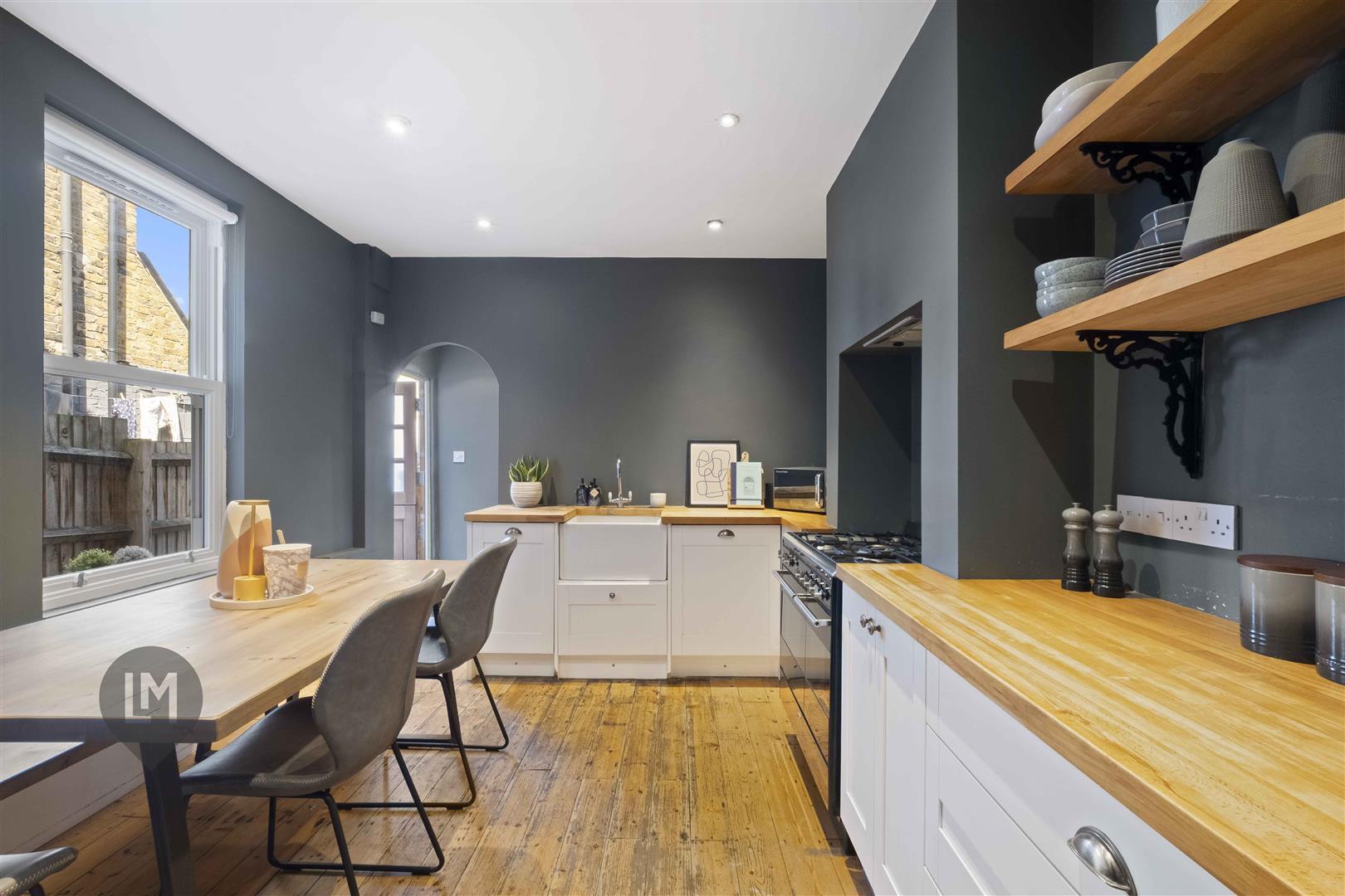 Property Image 79211693-69a8-44d9-b6e4-0c9fab73fe17