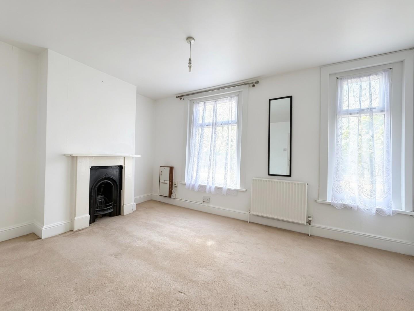 Property Image 792e9deb-b043-46ab-baff-9430802d27e4