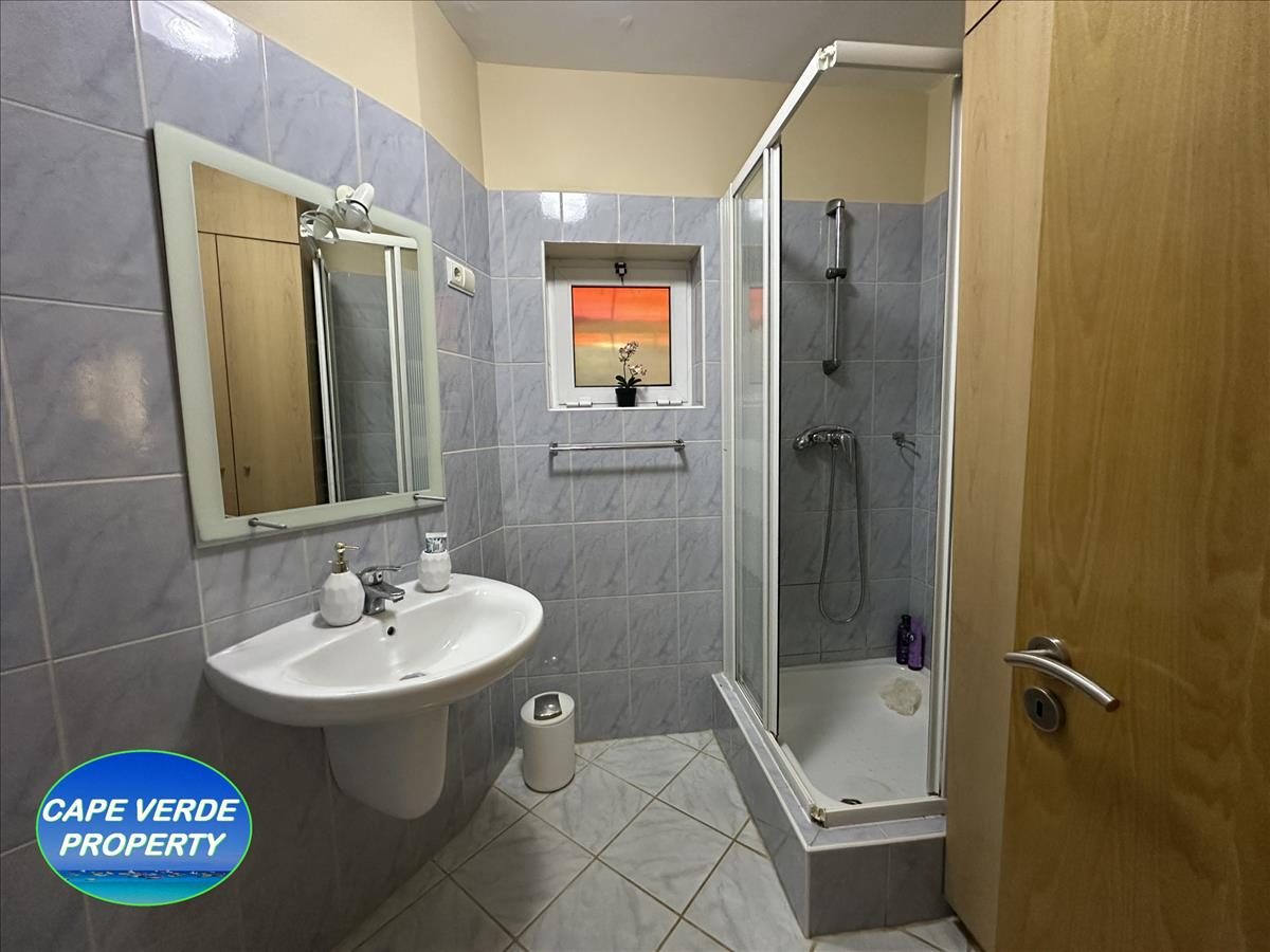 Property Image 7940ad8d-f3e5-492e-a8ad-c253bb8a8022