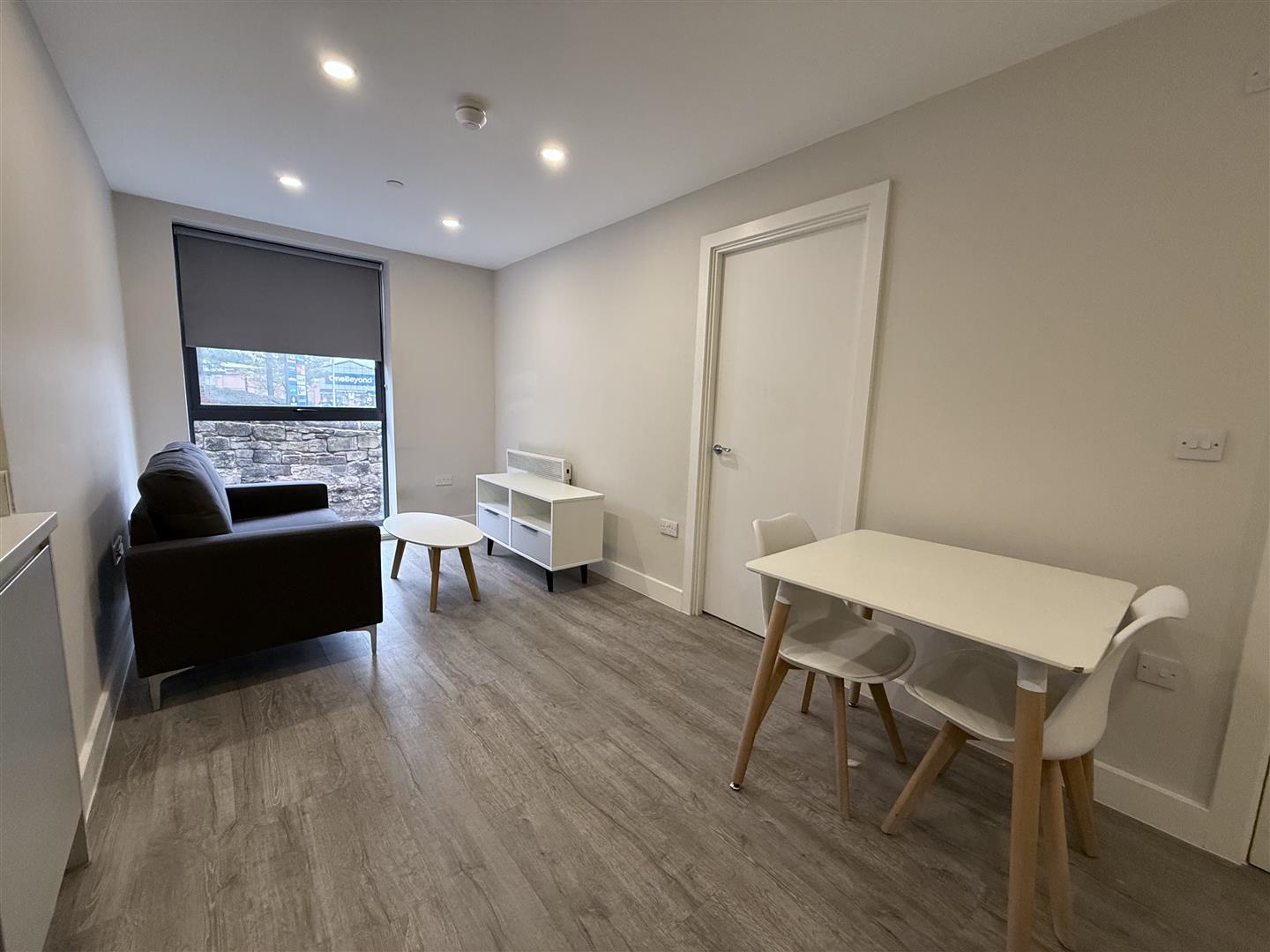 Property Image 7945f878-edab-4db5-ae5e-9e46e1264c28
