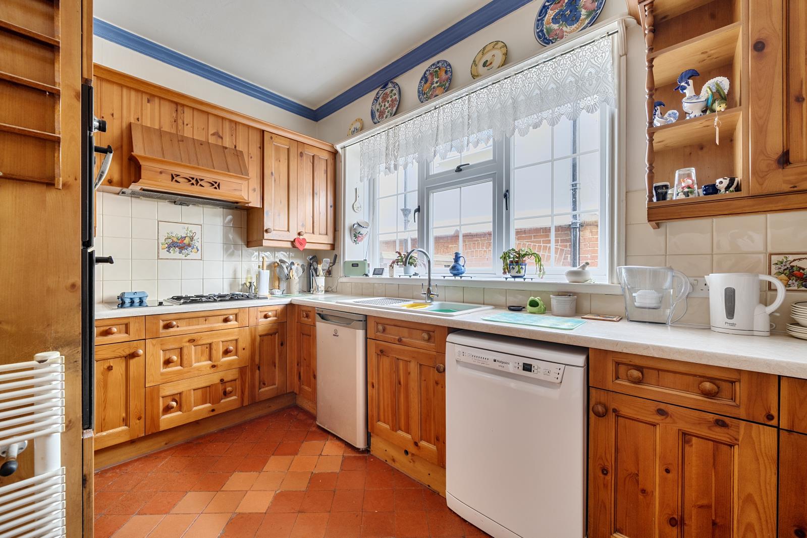 Property Image 7949c3e2-b70f-4730-a654-1728c21848ad