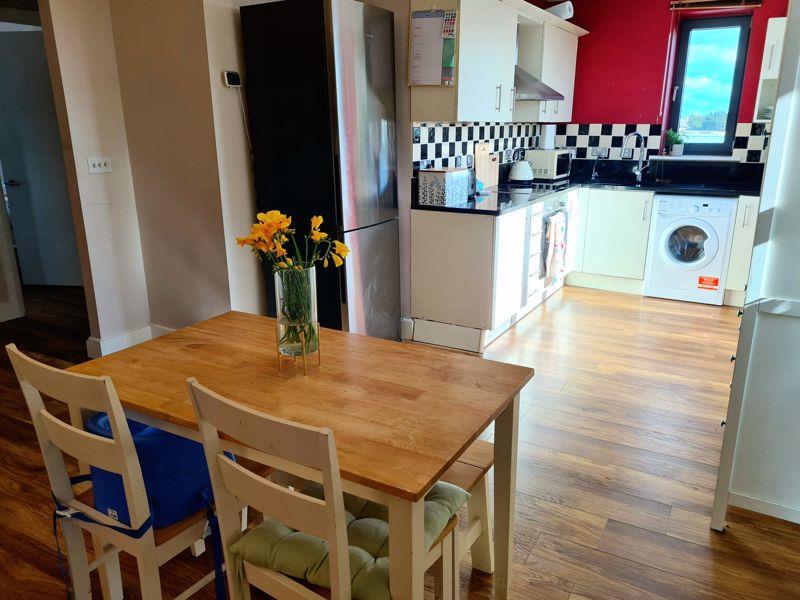Property Image 79510394-c437-4927-a68e-e3c7ef796d98