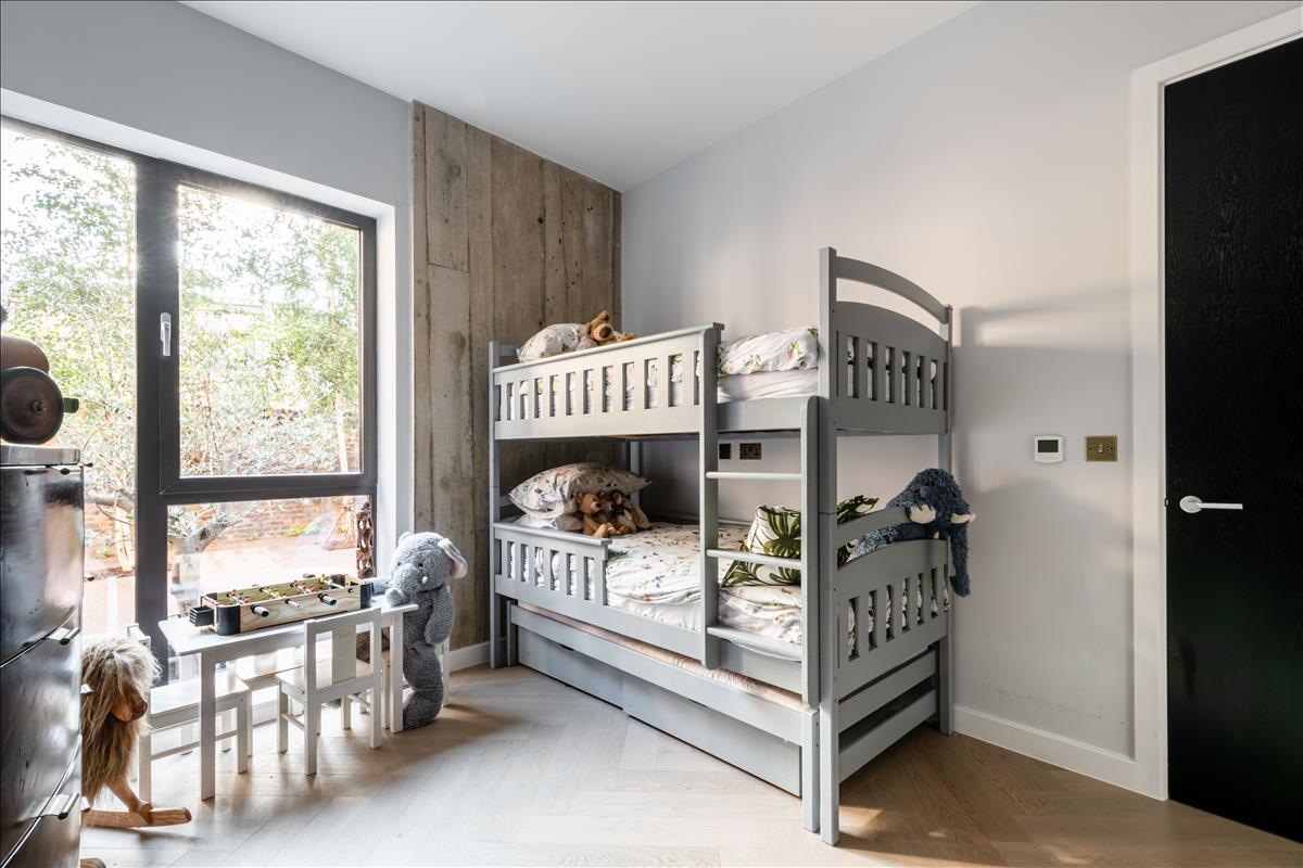 Property Image 7958a178-e467-47de-8b35-2aabc564c349