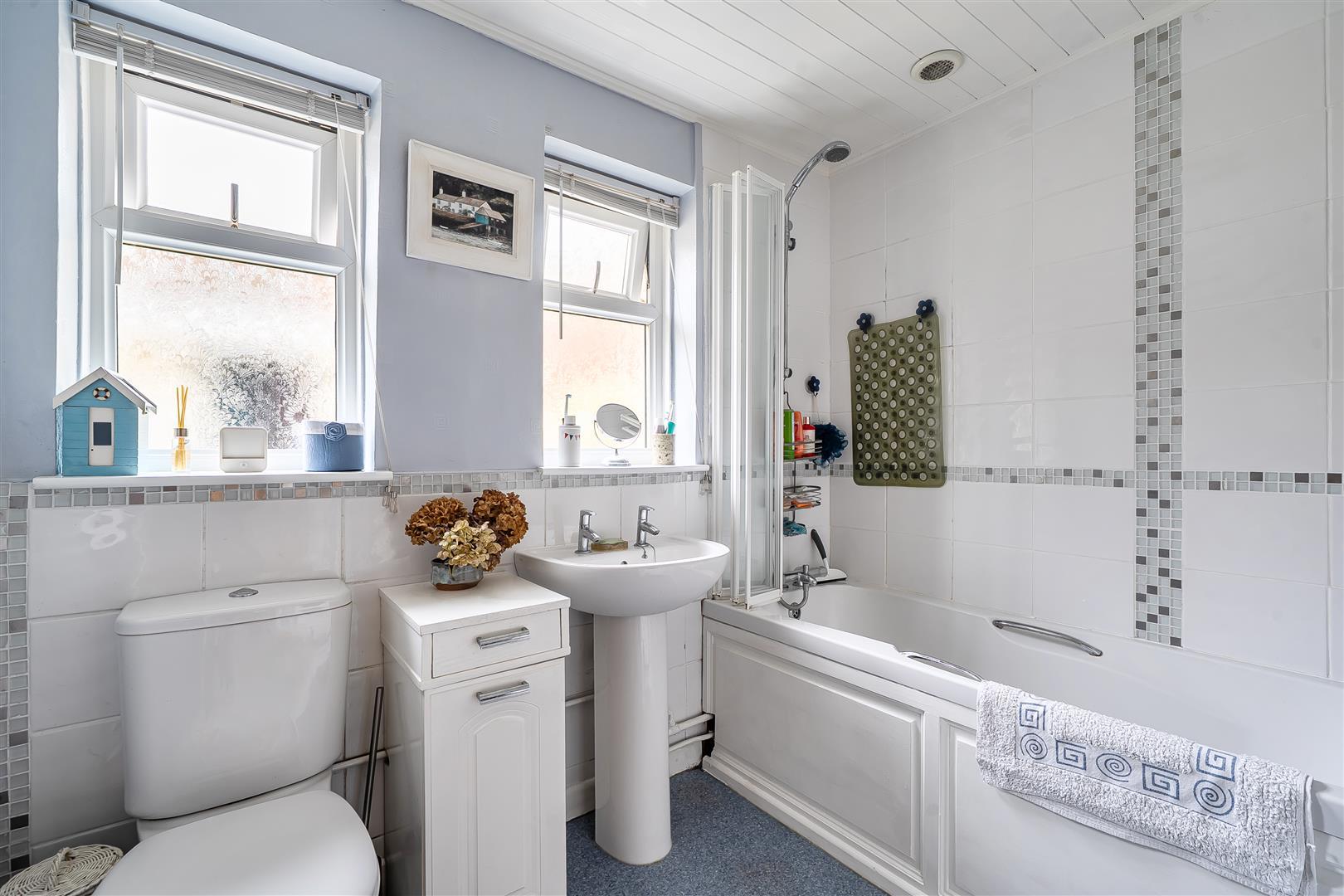 Property Image 7961bf4c-005e-44c0-b813-4869e032c793