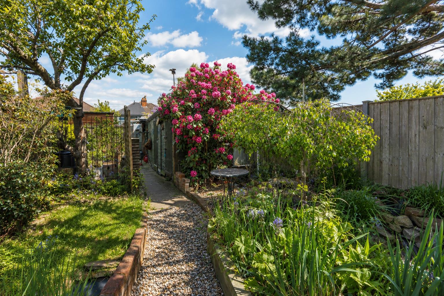 Property Image 7963e91a-bc0a-40b9-931d-ceac8a640c08