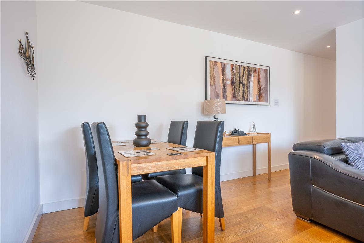 Property Image 796828a2-3a0c-4273-9460-484a011af45d