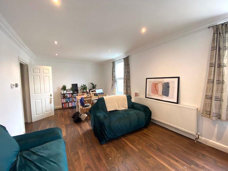 Property Image 796b07f8-6032-48d1-9dc3-93807737fa87