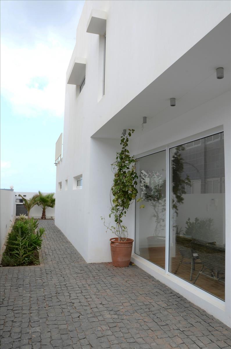 Property Image 796bbf10-eae2-45b0-a048-b428b91438ab