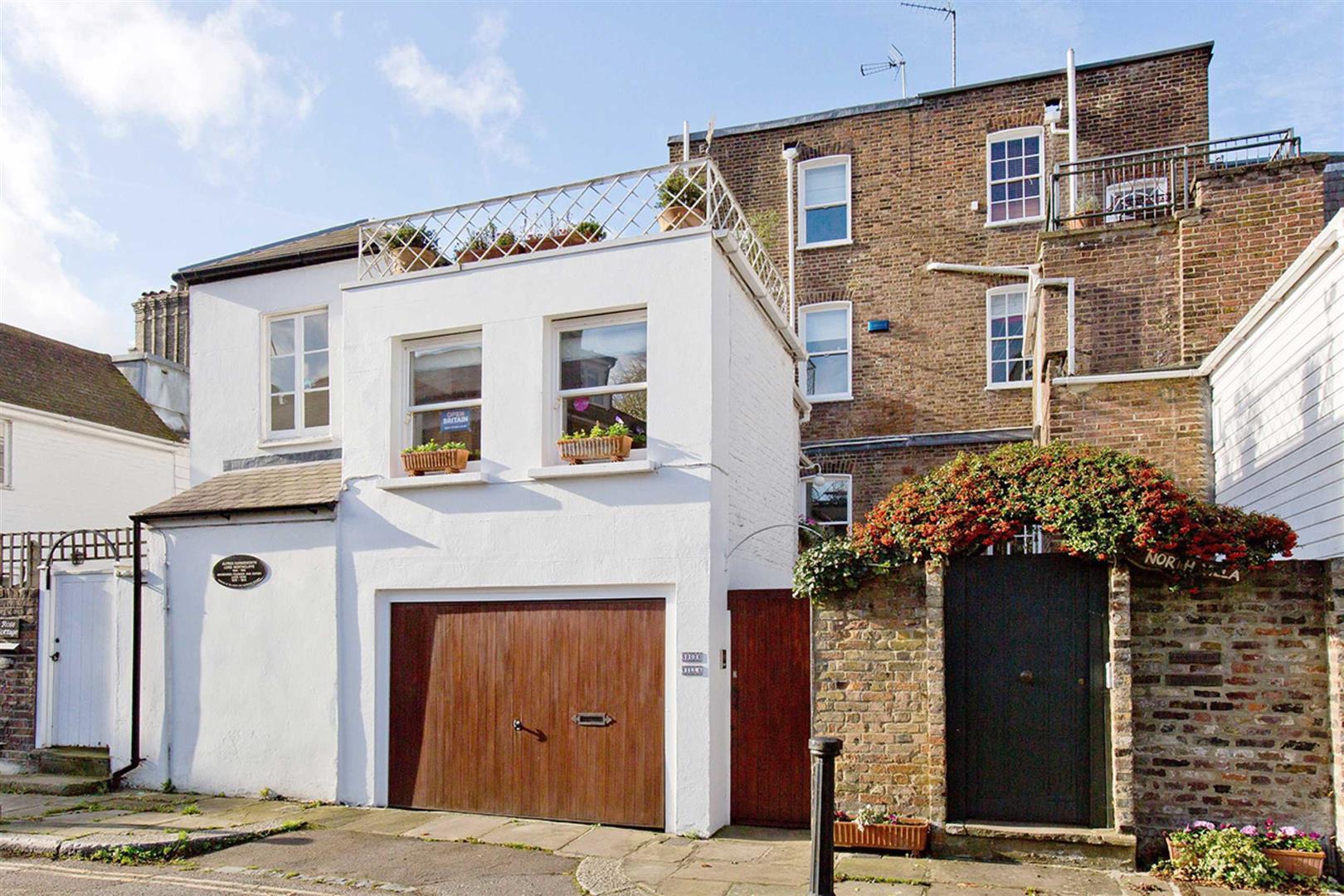 Property Image 7972c58f-b675-4452-879d-d56edf751bbd