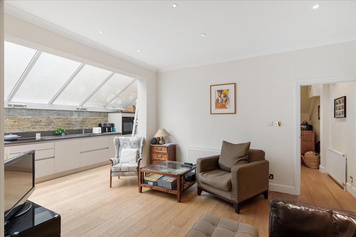 Property Image 7974ee26-a450-43c2-b885-4d9e548905bf