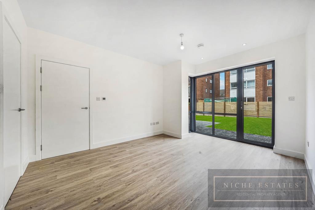 Property Image 7982e675-4f49-4b61-89ad-8e9379f50d77