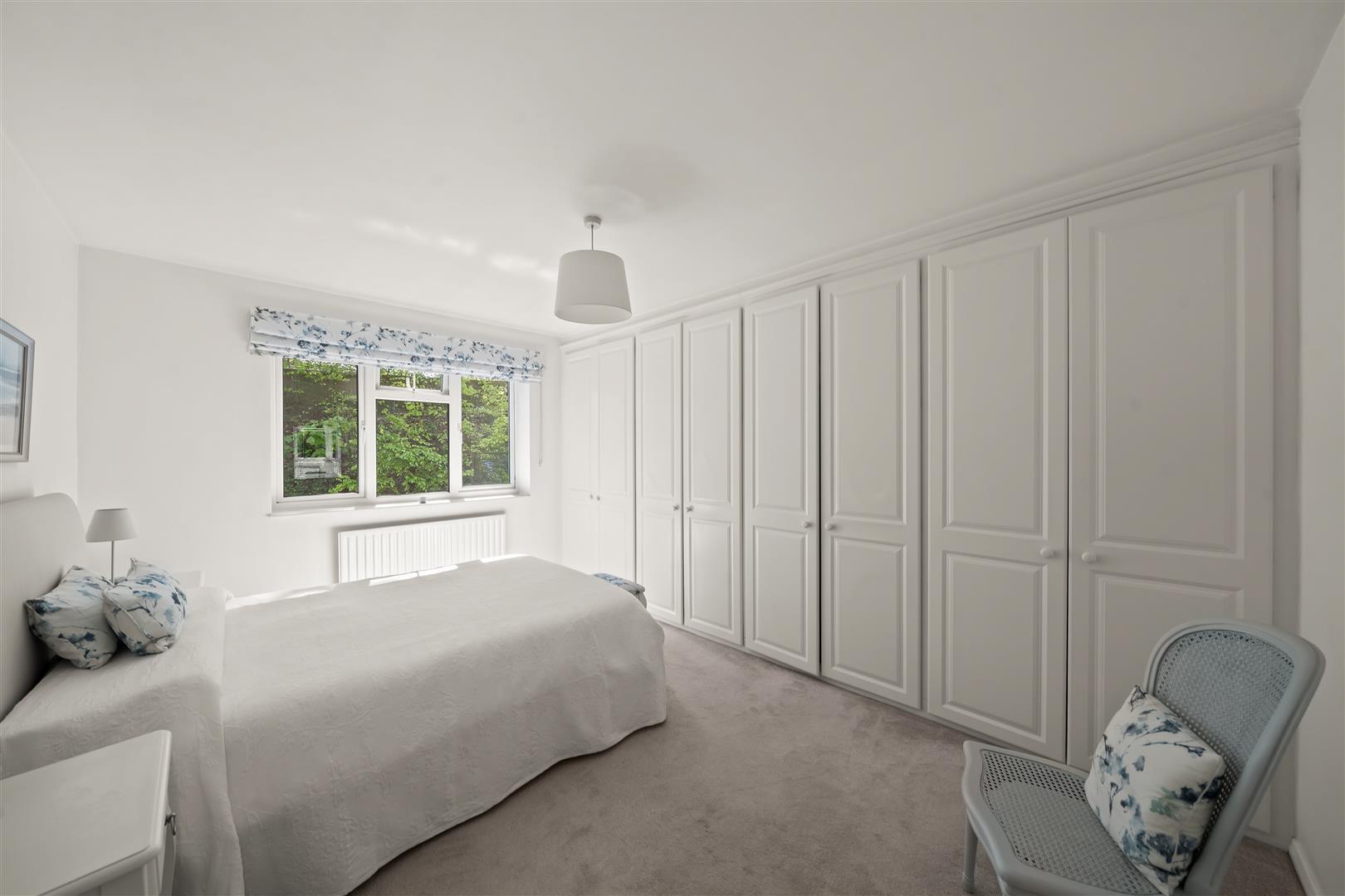 Property Image 79933199-edd7-4f84-a688-edf252f51fb0