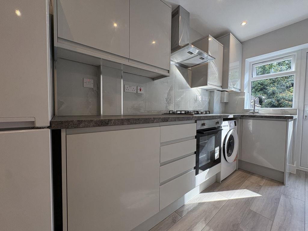 Property Image 7999f437-d8a3-4080-a5f9-8c3d5dc41caa
