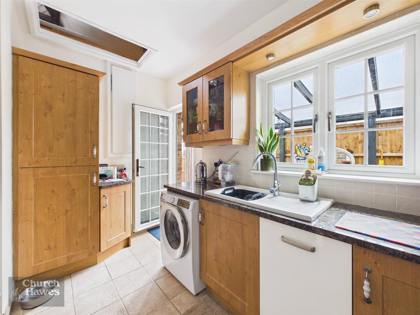 Property Image 799eb6f5-4bb9-4054-be22-fe75e89834cc