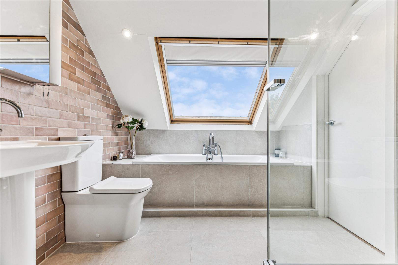Property Image 79a0d300-e838-4137-94bf-20fa6fc3f429